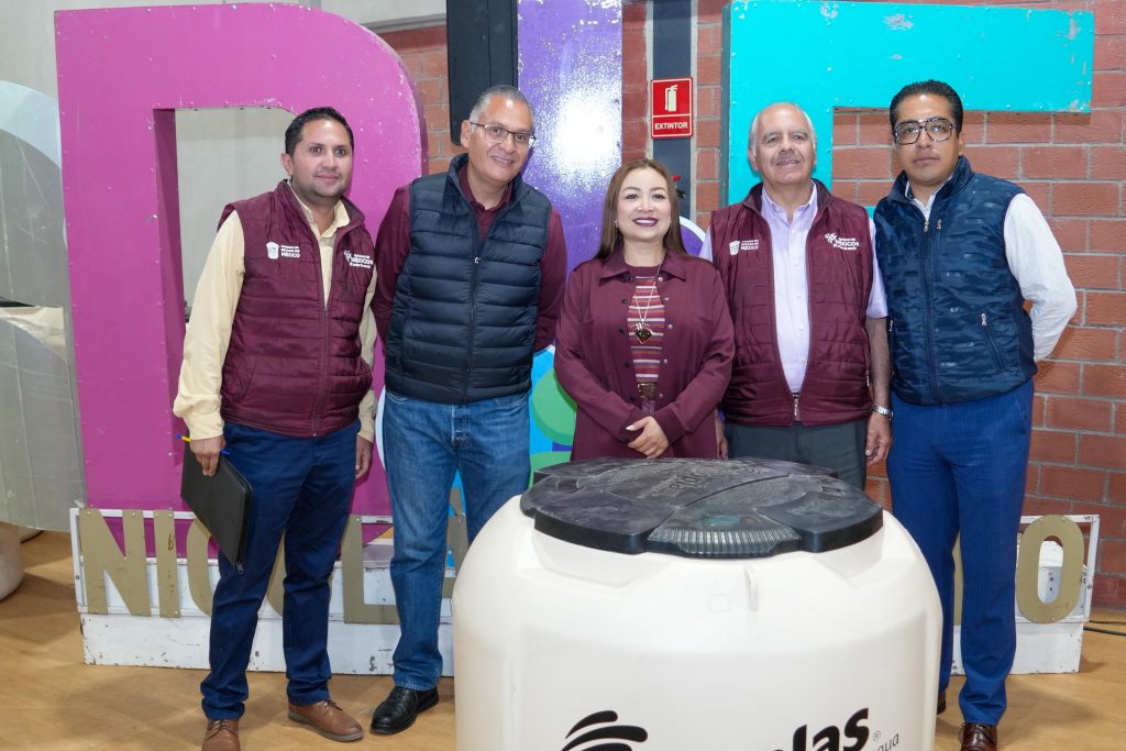 ENTREGA TINACOS