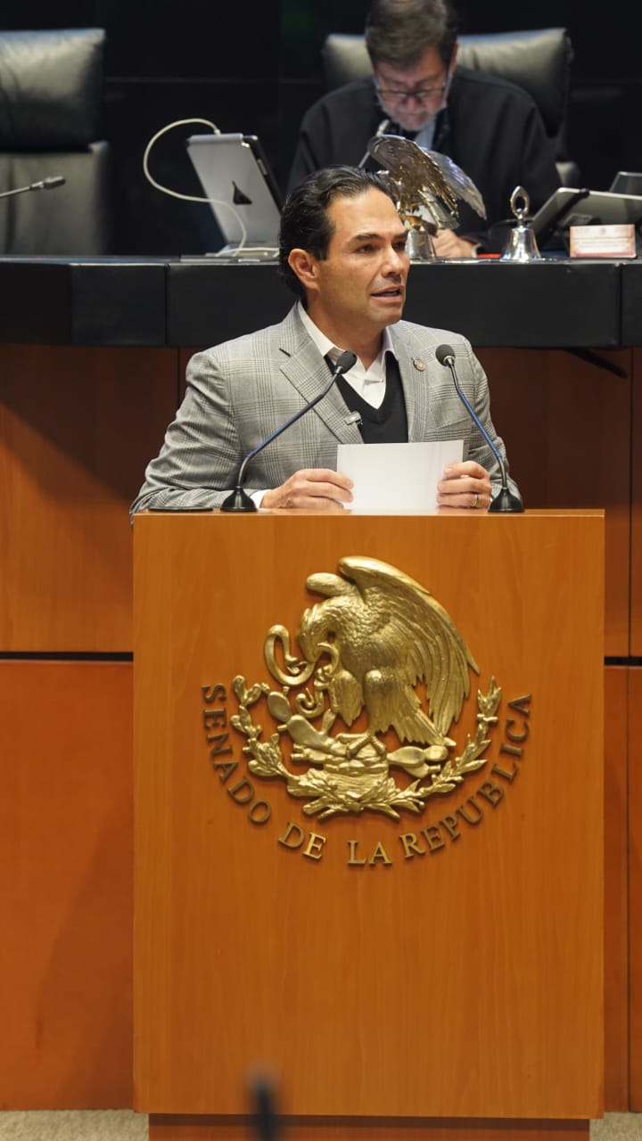ENRIQUE VARGAS- SENADOR (1)