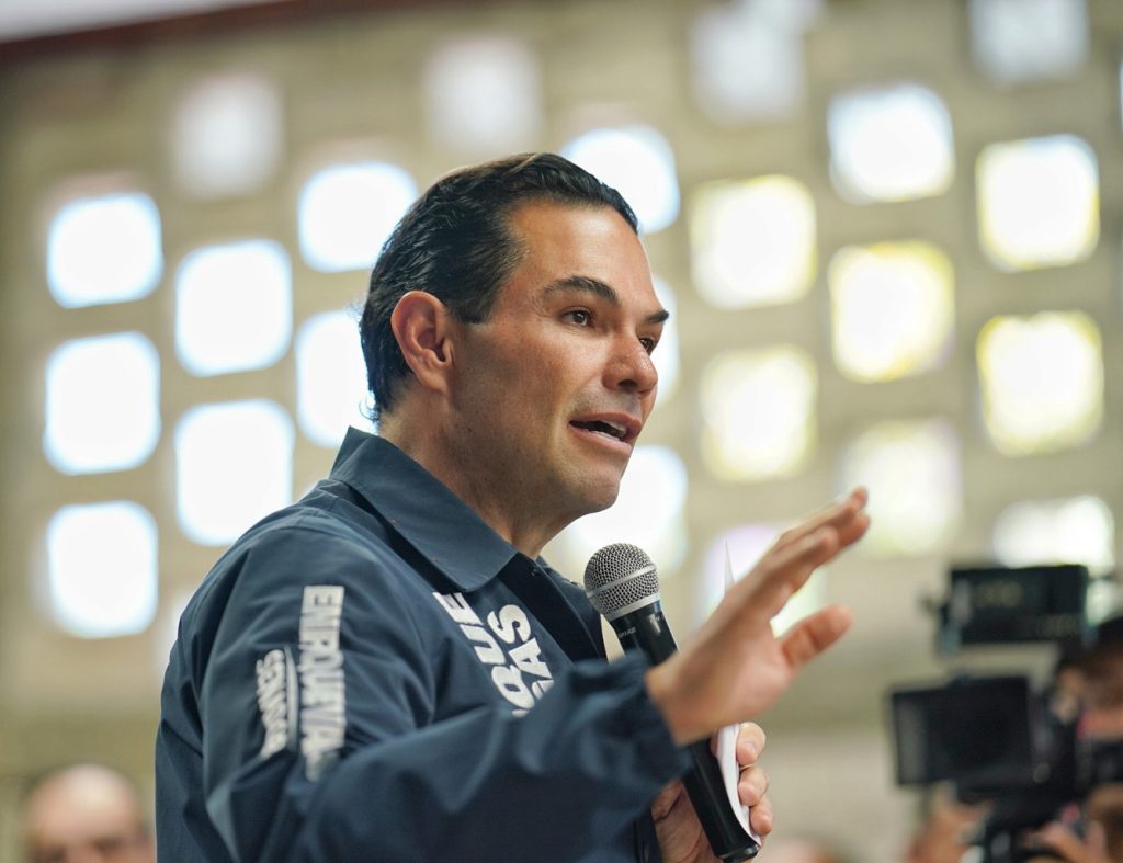 ENRIQUE VARGAS SENADOR (2)