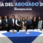 RECONOCE HUIXQUILUCAN EL COMPROMISO Y LA VOCACIÓN DE SERVICIO DE SECRETARIAS Y ABOGADOS